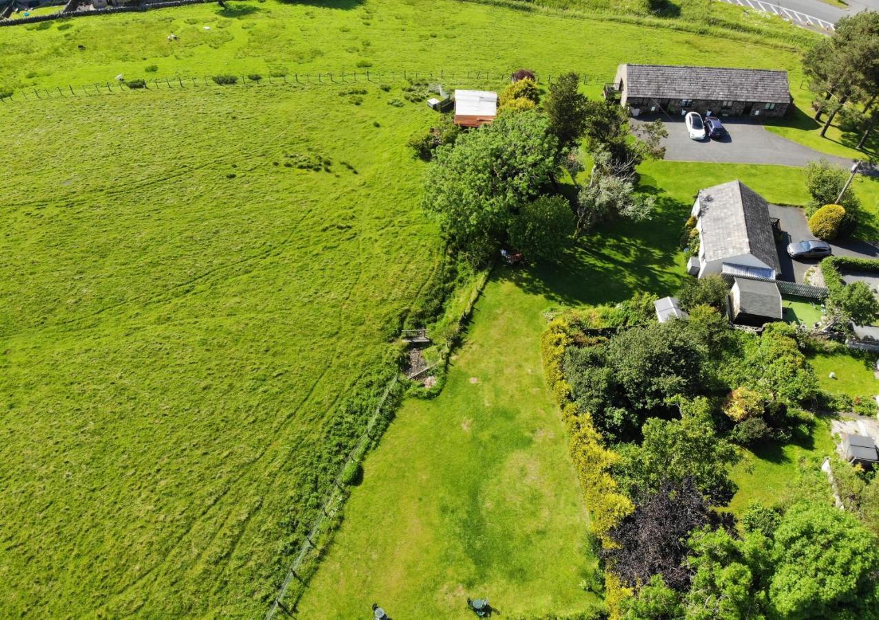 Lake District Romantic Get Away In 1 Acre Gardens Off M6 Penrith Exterior photo