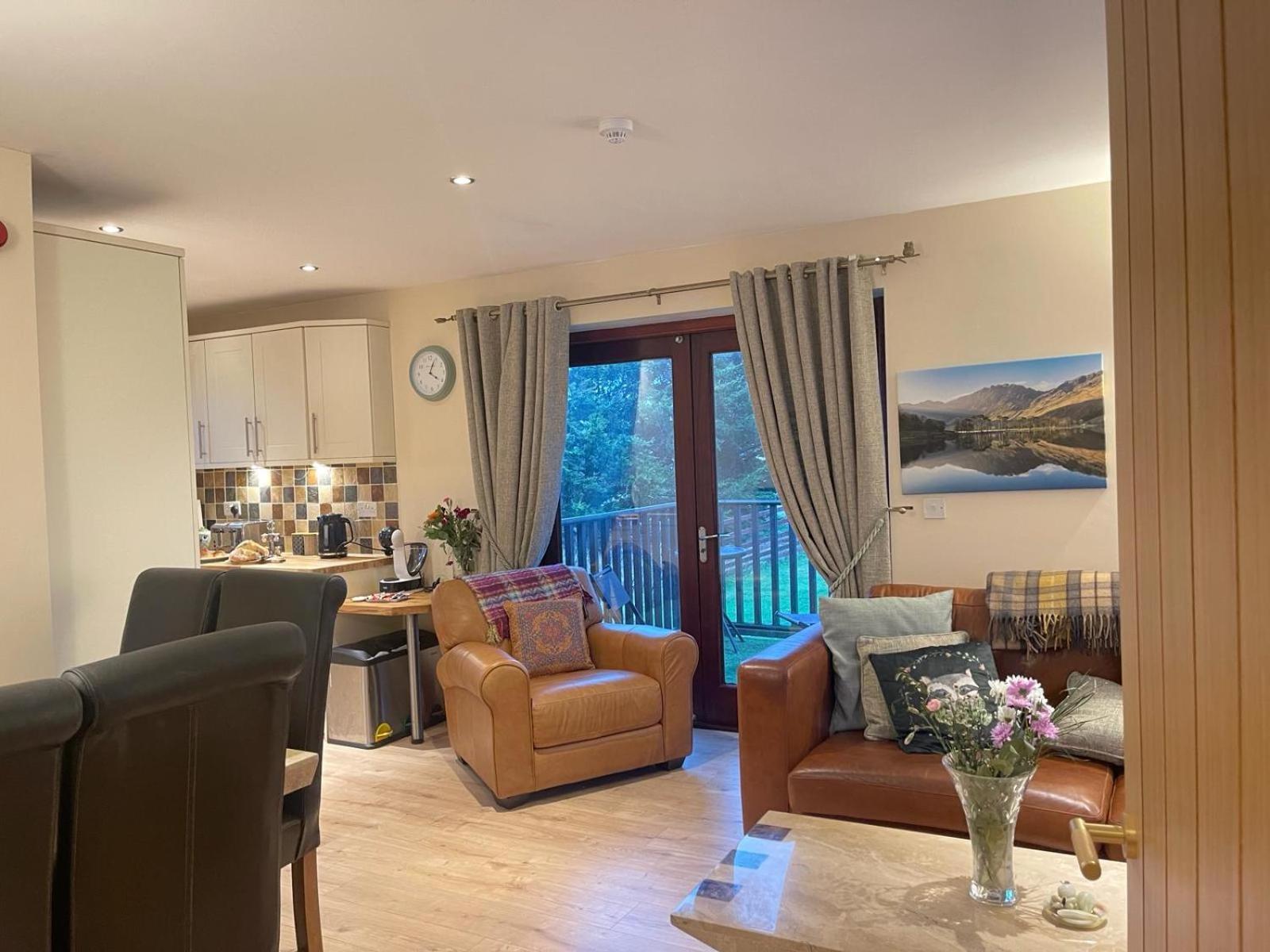 Lake District Romantic Get Away In 1 Acre Gardens Off M6 Penrith Exterior photo