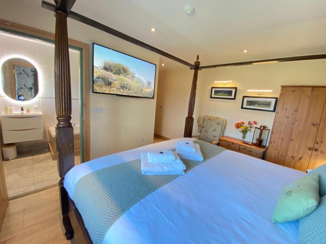 Lake District Romantic Get Away In 1 Acre Gardens Off M6 Penrith Exterior photo